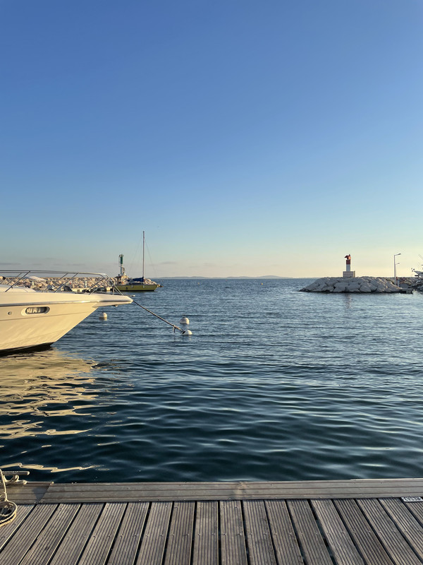 9135E2D2-CC21-462F-8A9A-D8E9F74D7930