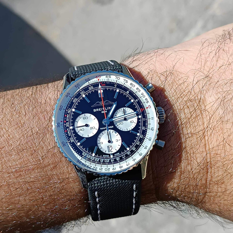 DFE4D5F7-5B34-4E95-801F-4A58F5C68FC1