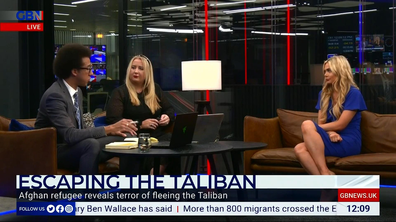 08.24 - 12.00.00 - DePiero & Halligan. What makes Britain tick - the ....mp4_snapshot_01.30_[2021.08