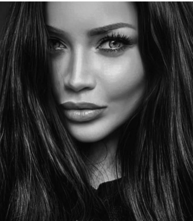 Renata Zazulak – High Fashion Photographer