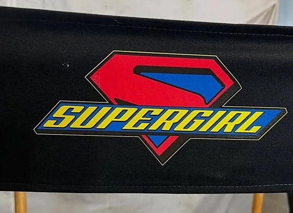 SUPERGIRL-FOTOR.jpg