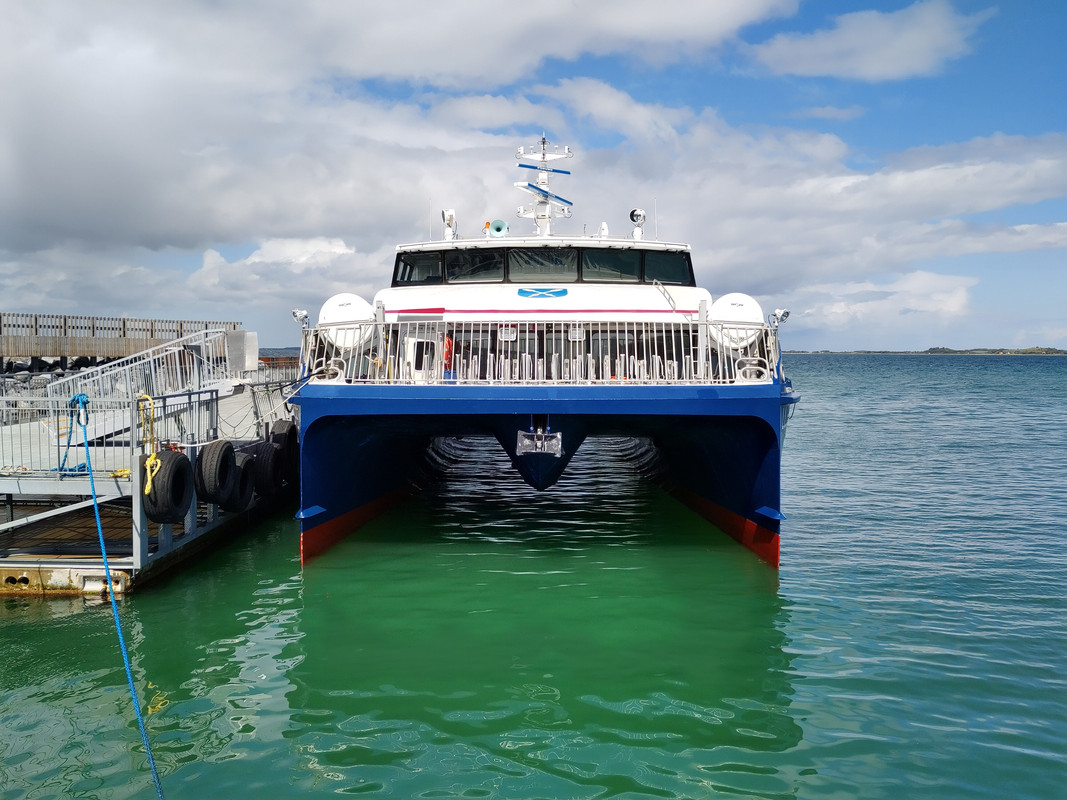 13B31A3F-A91E-4C73-9316-C0C604A4A8EA