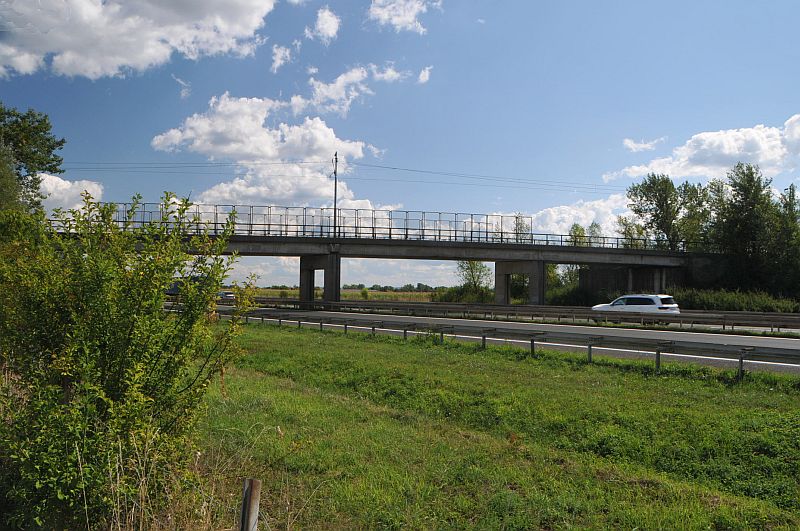 Zagrebačke pruge - Page 4 ZP3-263-M202-nadvo-njak-A1-Hrv-Leskovac-417-006