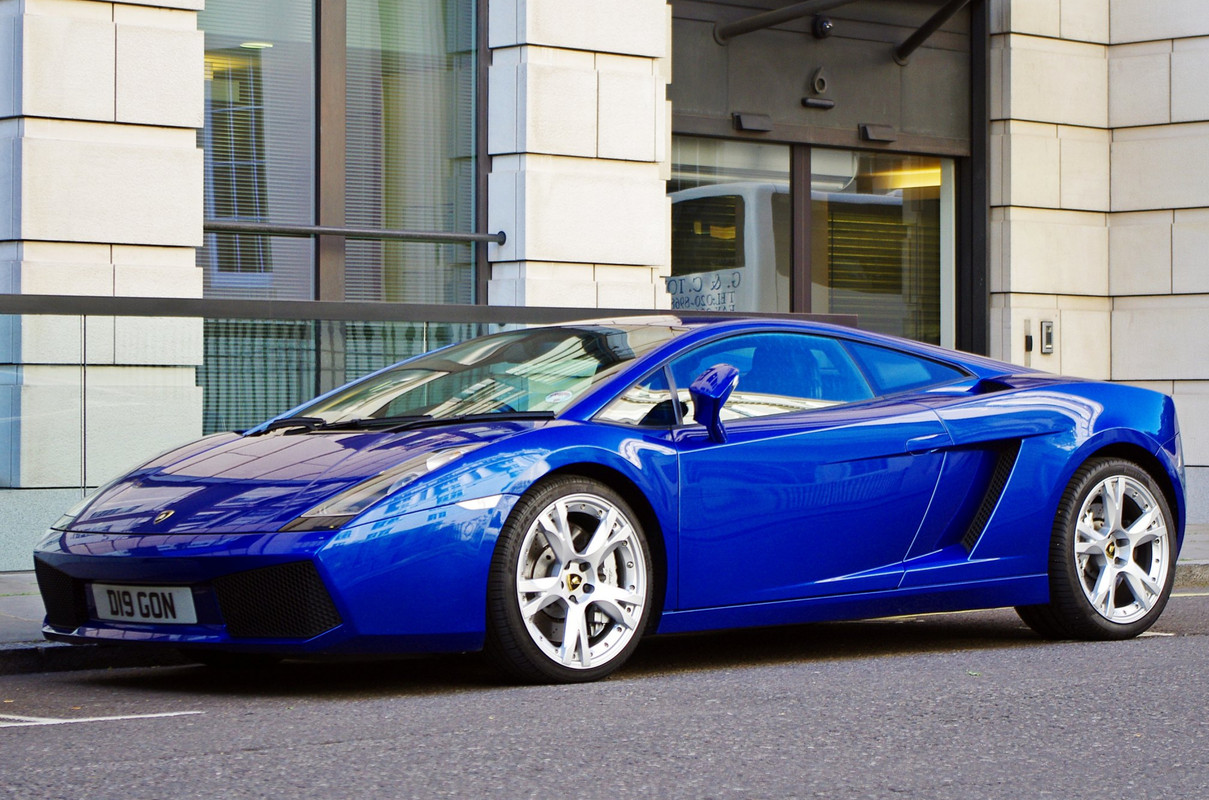 bluelambourghini.jpg