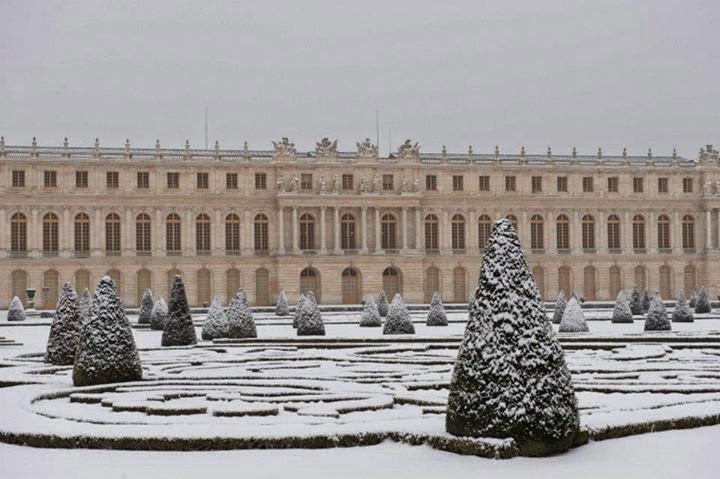 Giardini-di-Versailles-sotto-la-neve