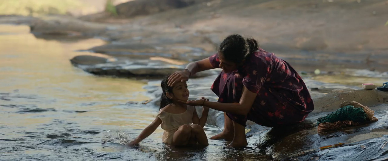 Am Ah 2025 WebRip [Tamil] 480p 720p ESub Screenshot