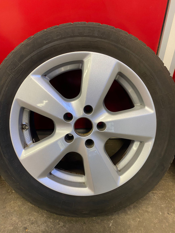 8CFDDFE4-F497-4627-8F6C-AFF4A6B5F620