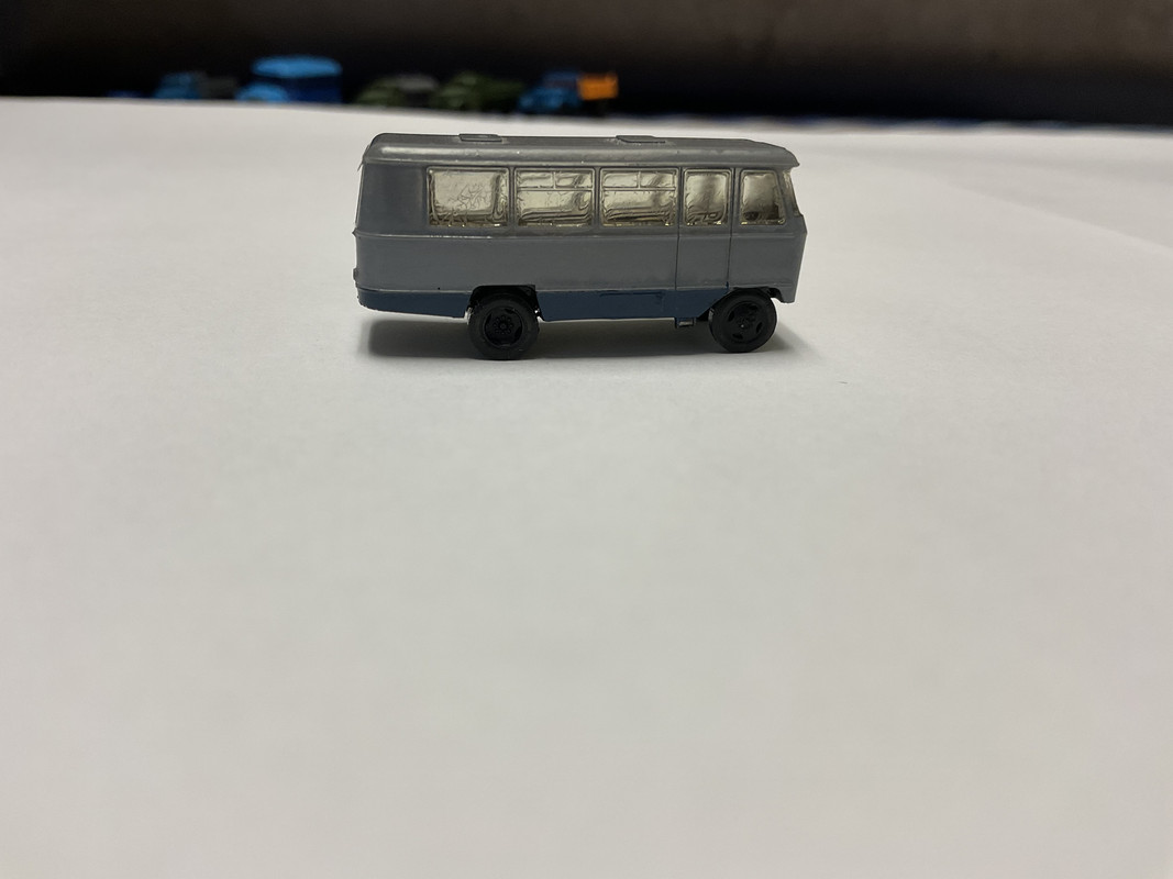 5AF3B86D-37AA-410C-9E1B-BA27B7C8A181