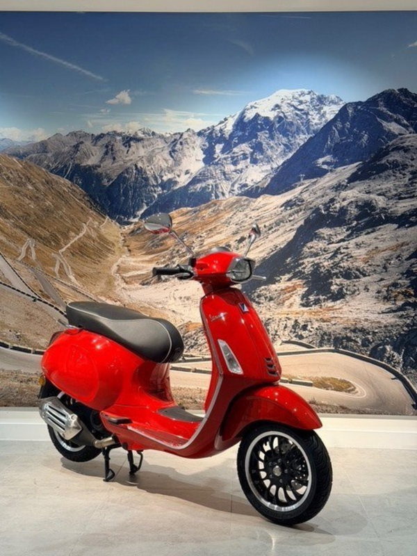 VESPA SPRINT 50 E5 ROSSO CORAGGIOSO