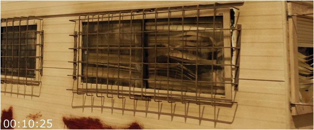 Hostile-2017-1080p-h264-Ac3-5-1-Ita-Eng-Sub-Ita-Eng-MIRCrew.jpg