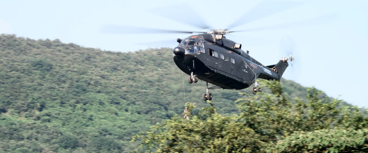 Wolf Warrior (2015) + Extras v3 (1080p Bluray x265 HEVC 10bit EAC3 7.1 Chinese SAMPA) [QxR]