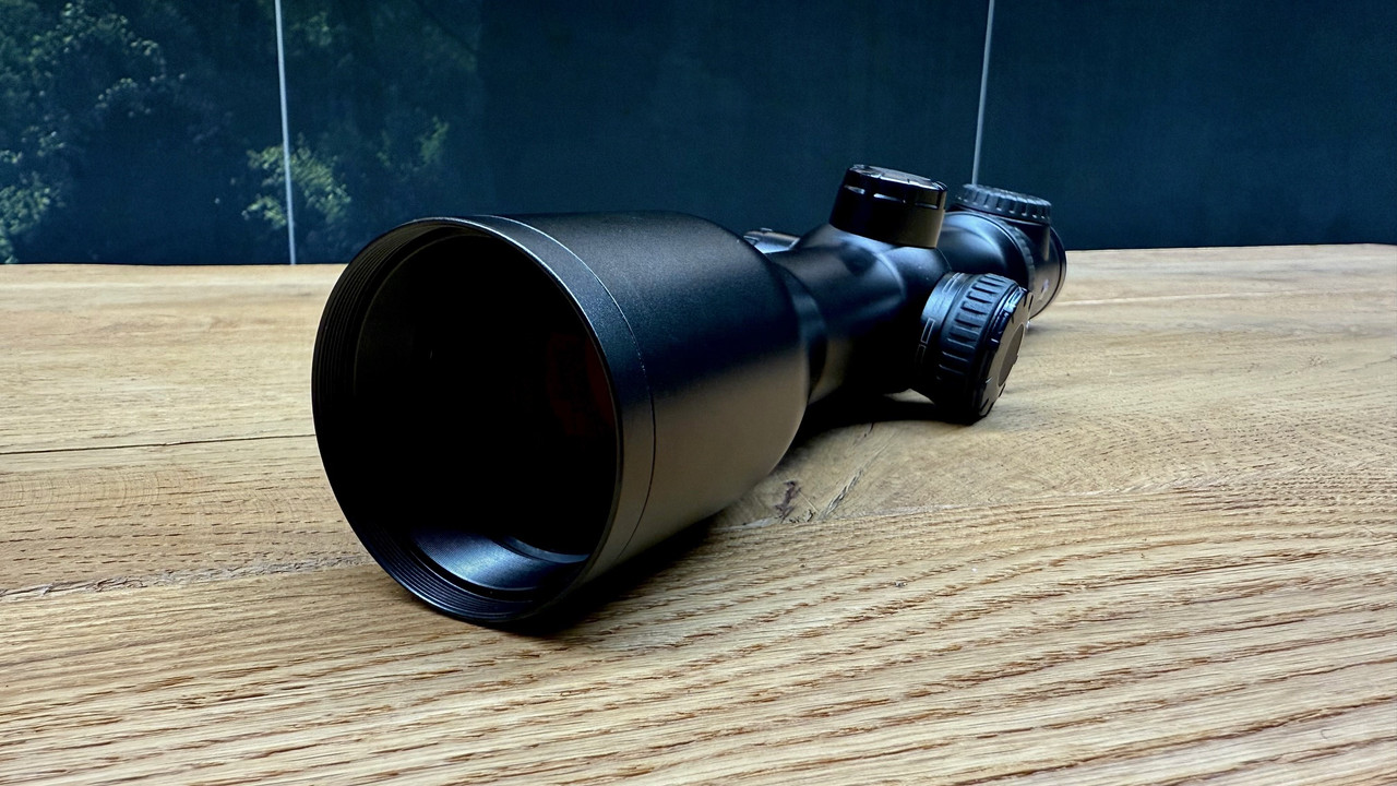ZEISS-V8-3