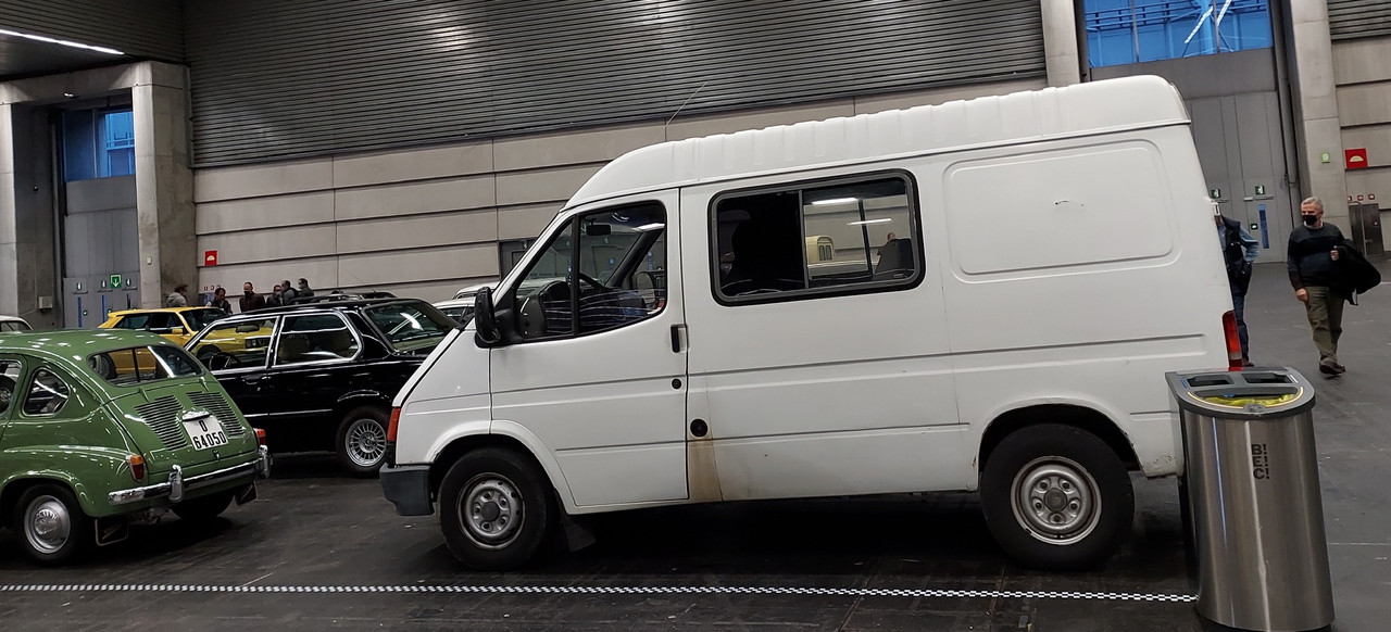 4374F987-F9FF-405A-8B2E-CDFE8CE47A9A