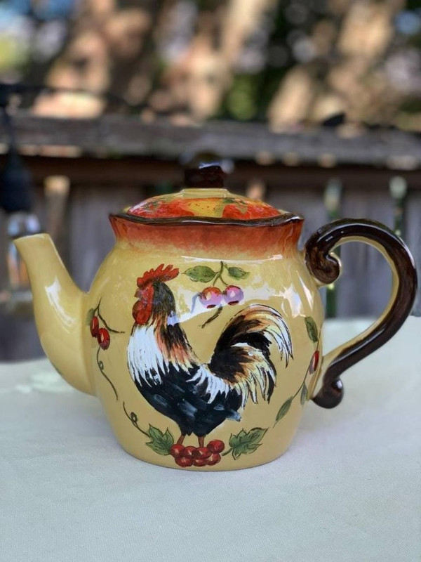 teapot-roosters.jpg