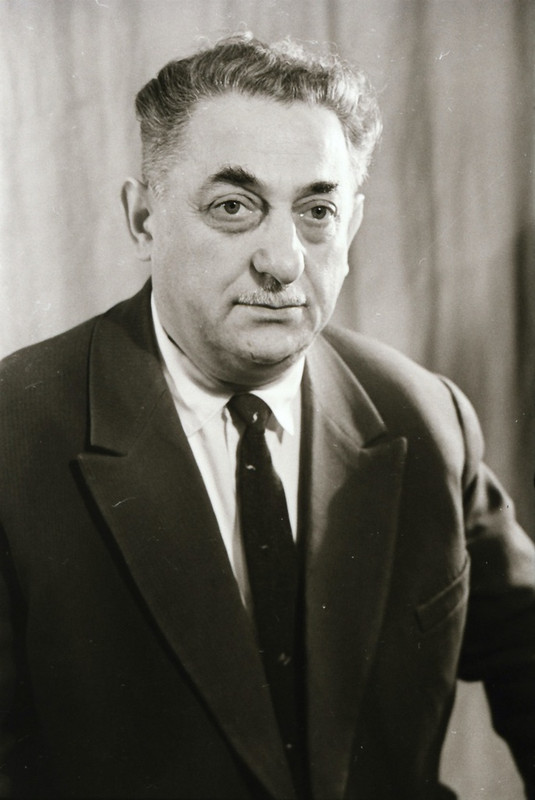 ayl90msdmnow0f6y-1024