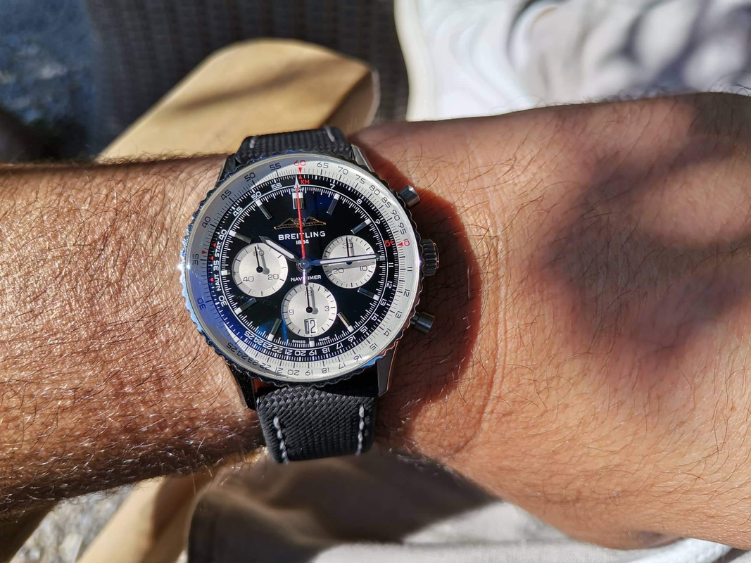 A2880BFC-7242-4F25-8F6E-1D37F7E3B82D