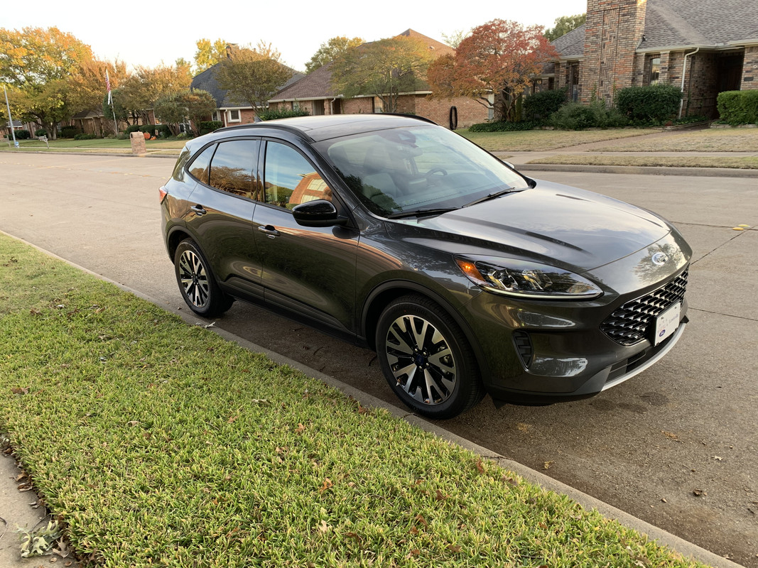 F47606E1-8C8B-40AE-8155-F246FAA7A729