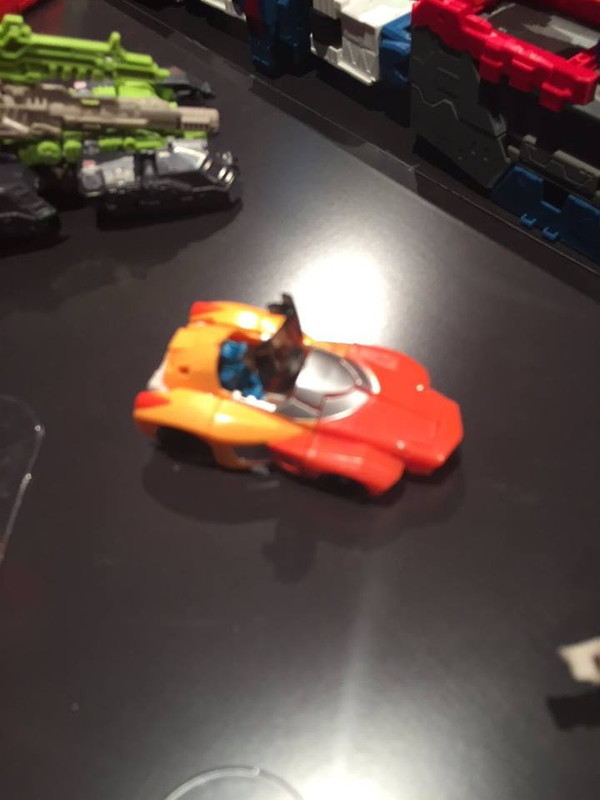 12717903_215982152085553_1517117319008504351_n -