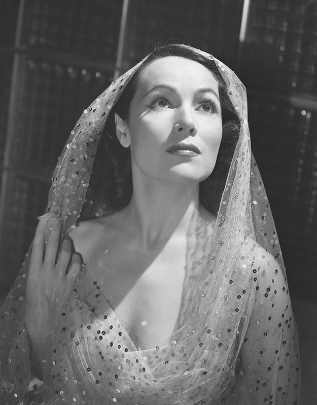 dolores_del_rio_b97
