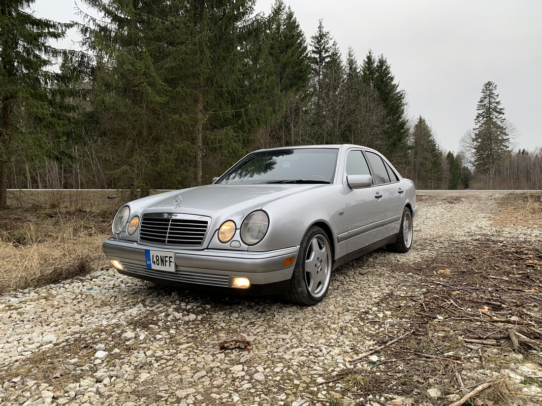 DA4E2A9F-12F1-4E0C-B014-6D8430B42A1F