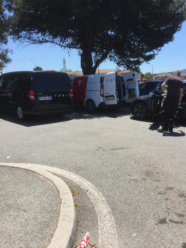 B8B887DB-685A-4F9B-9997-E2D03B2789B6