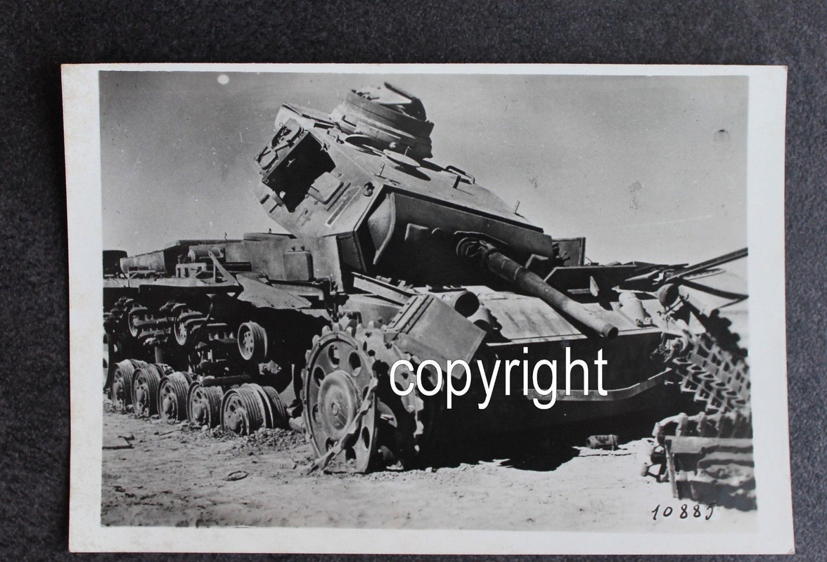 orig. Foto Wehrmach Panzer Tank zerstört