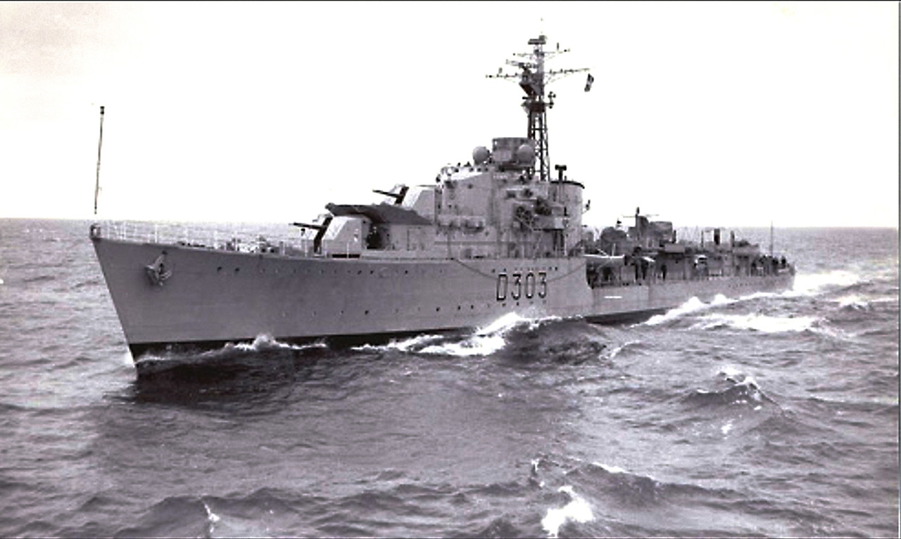 HNoMS Oslo (ex-HMS Crown)