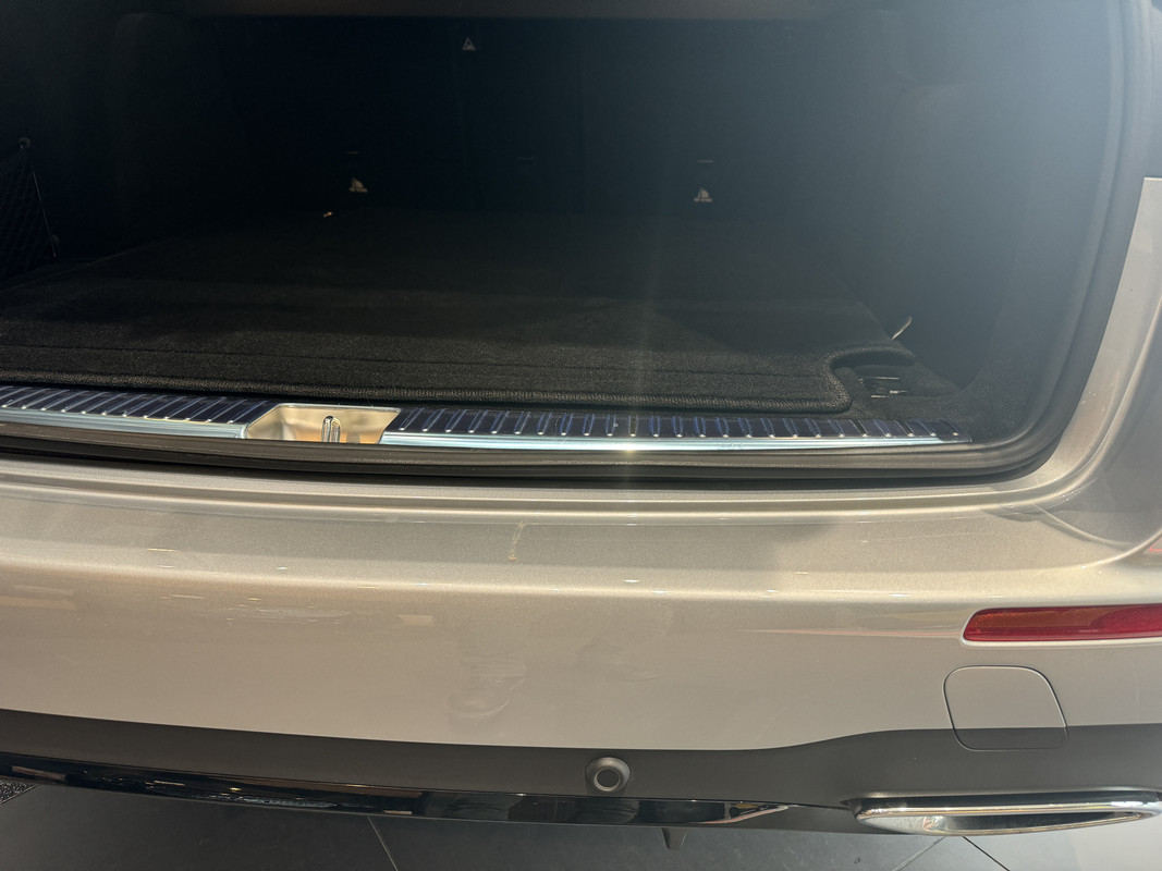 09BBD18C-CB60-43FE-BDA3-673FC15E6905