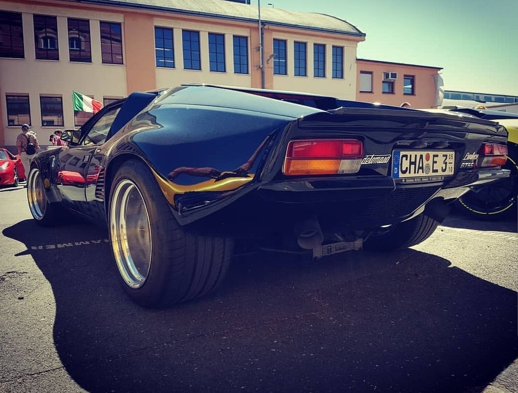 A86DEC01-6101-4E67-9B54-DC71444964FB