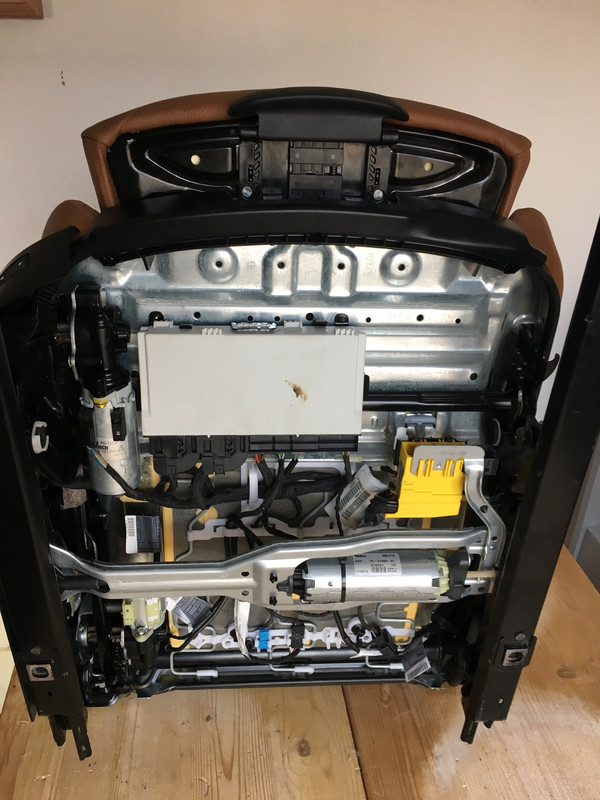 62CC03F3-ED18-46AE-8B7E-0817515F2E25