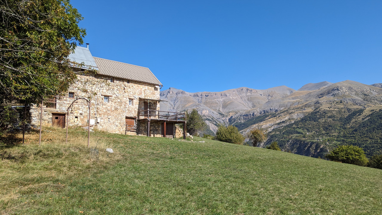 PXL_20231008_101432877