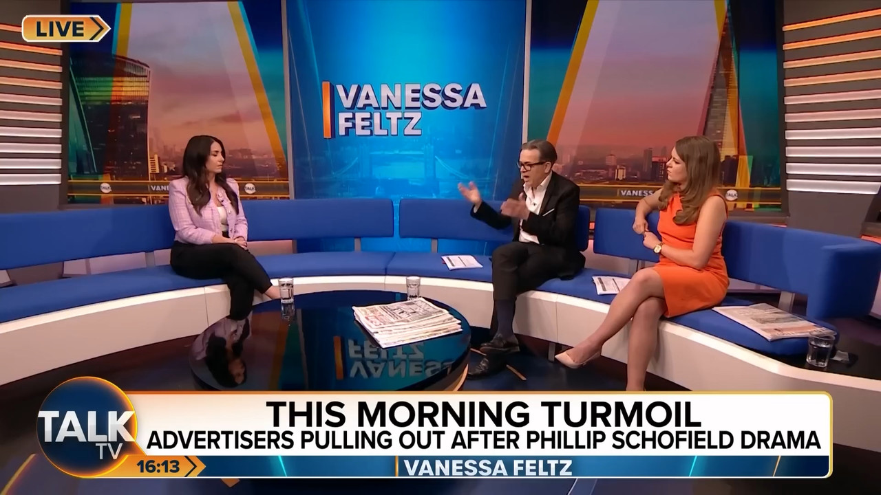 Phillip Schofield Is Full Of Arrant NONSENSE says Kevin OSullivan.mp4_snapshot_01.24.440