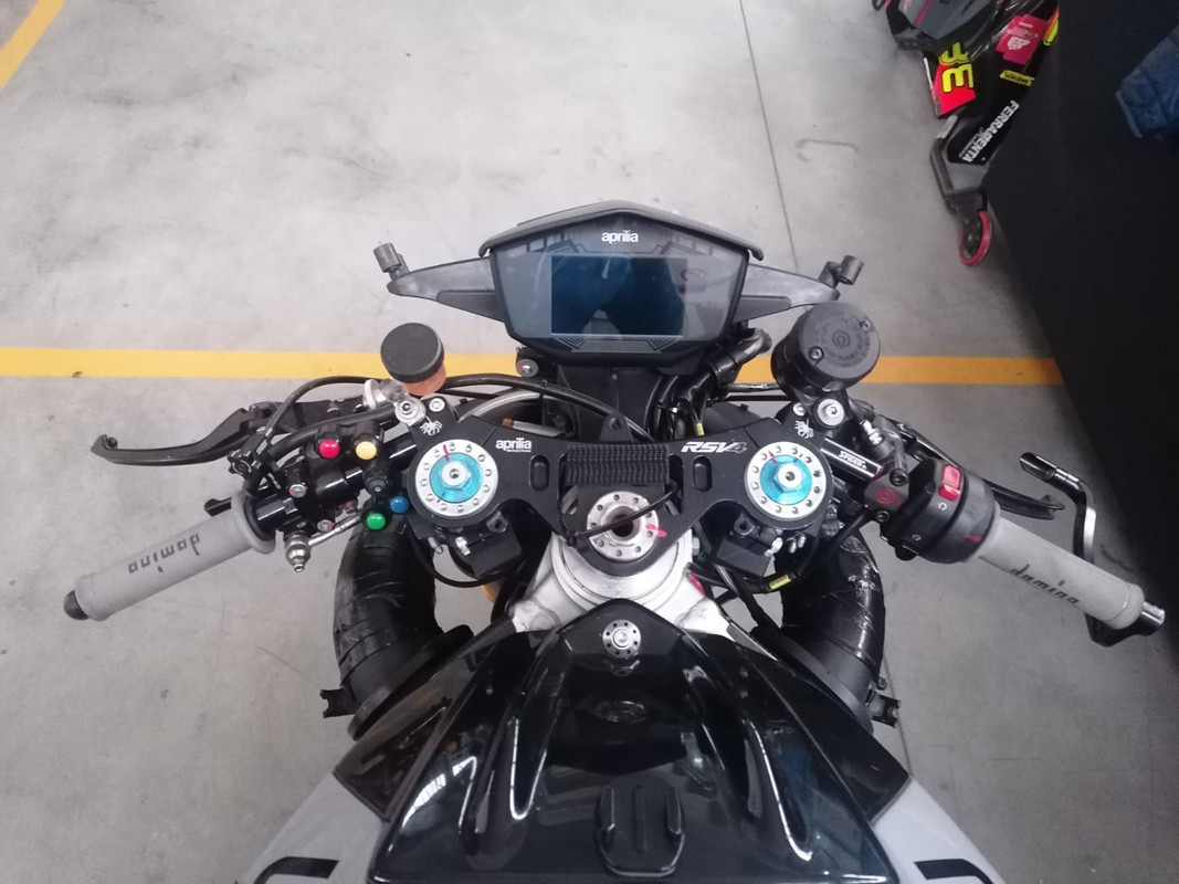 5FEFF00D-C1E8-43CE-B767-7000D6BD839A