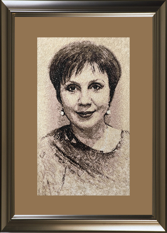 анюта вышивка в рамке 35х48