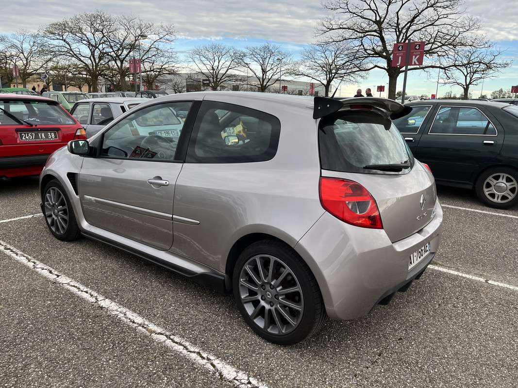 [Image: IMG-2779.jpg]