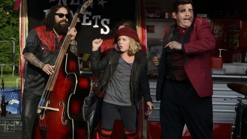Лили фильм 2013 трейлер () Лили фильм 2013 трейлер