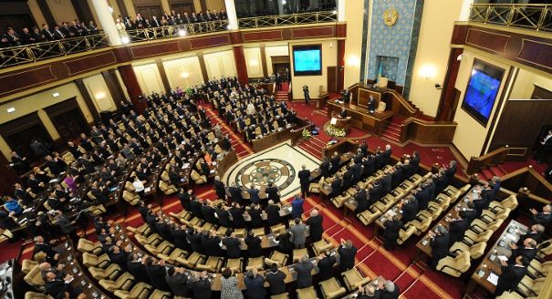 assemblée à l'intérieur