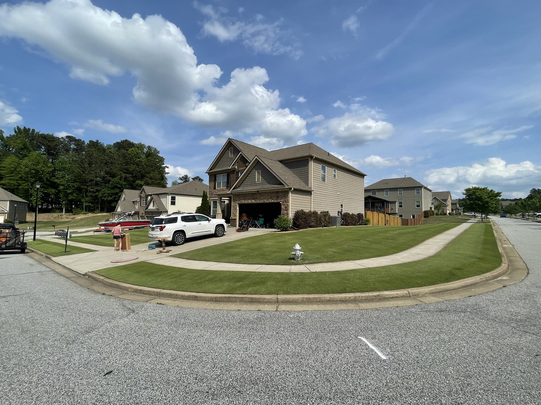 6C585FB6-2A0D-4385-A681-5FD274F4073E