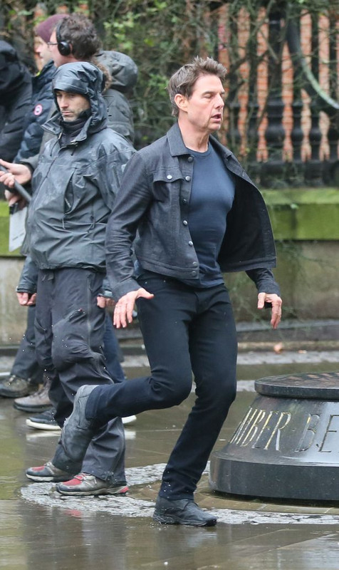 MI6 Trucker Jacket 3