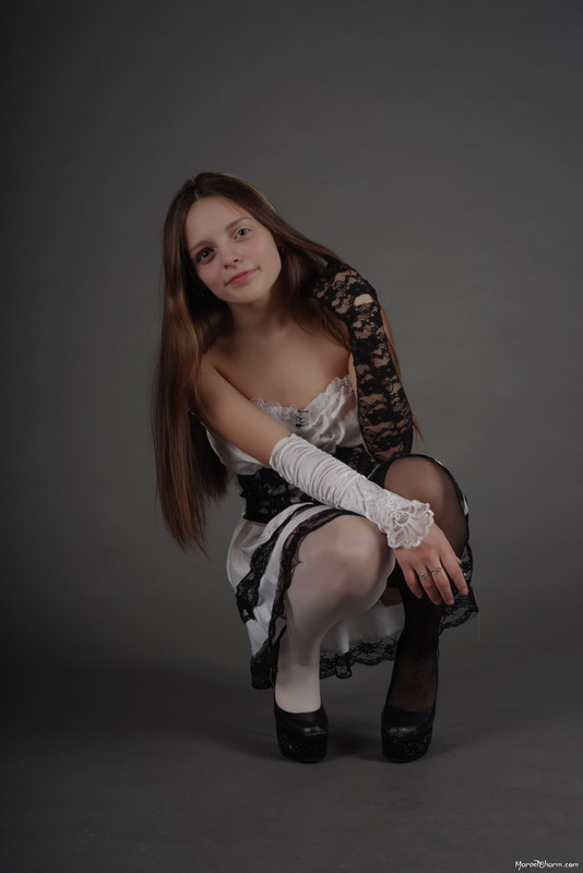 MarvelCharm_Nika-Light-Dark-095