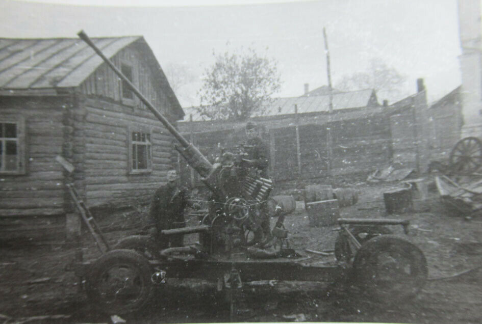 Geschütze  Flak  Kanonen