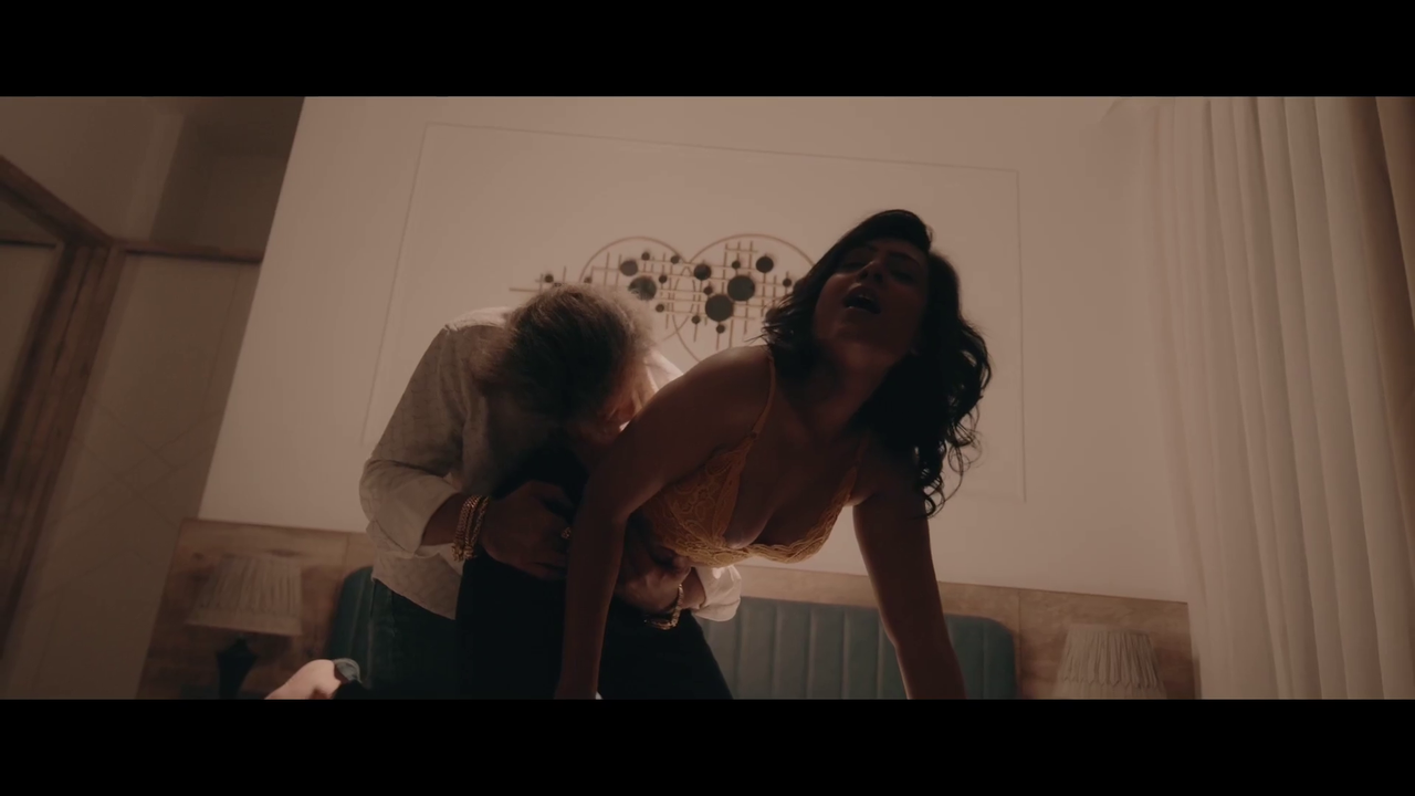 vlcsnap-2025-06-09-22h51m02s001