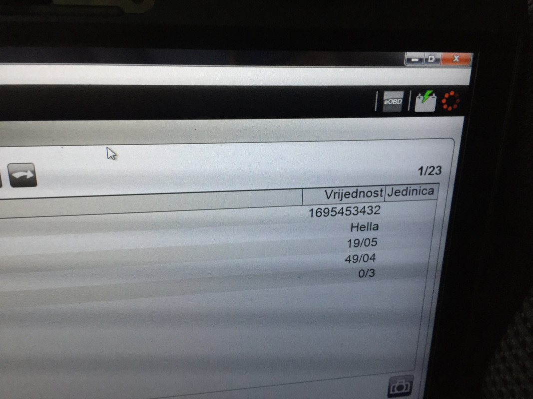 FBE3E917-4696-40E5-9B2E-8EFEEDF49742