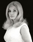 Yvette-Mimieux-b50
