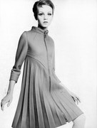 twiggy-me56