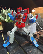 Masterpiece-MP-52-Starscream-Ver-2-0-10