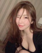 2021-02-10 00.59.30 2505908302439590128_1477644852