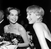 leslie-caron-mc86