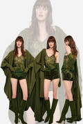 00056-norma-kamali-resort-2027-credit-brand