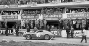 1961 International Championship for Makes - Page 3 61lm03-A-Martin-DB4-GTZ-L-Davison-B-Stillwell-2